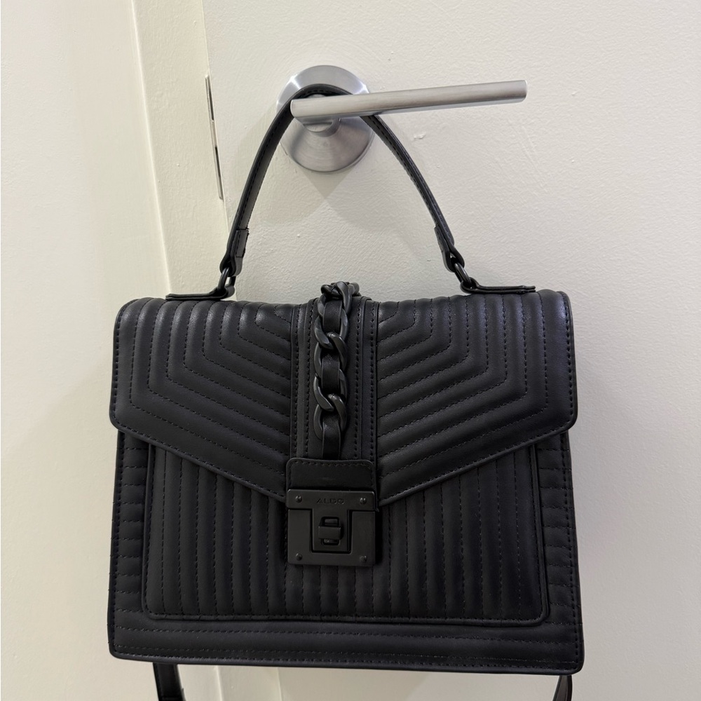 Also Jeriluni Top Handle Bag